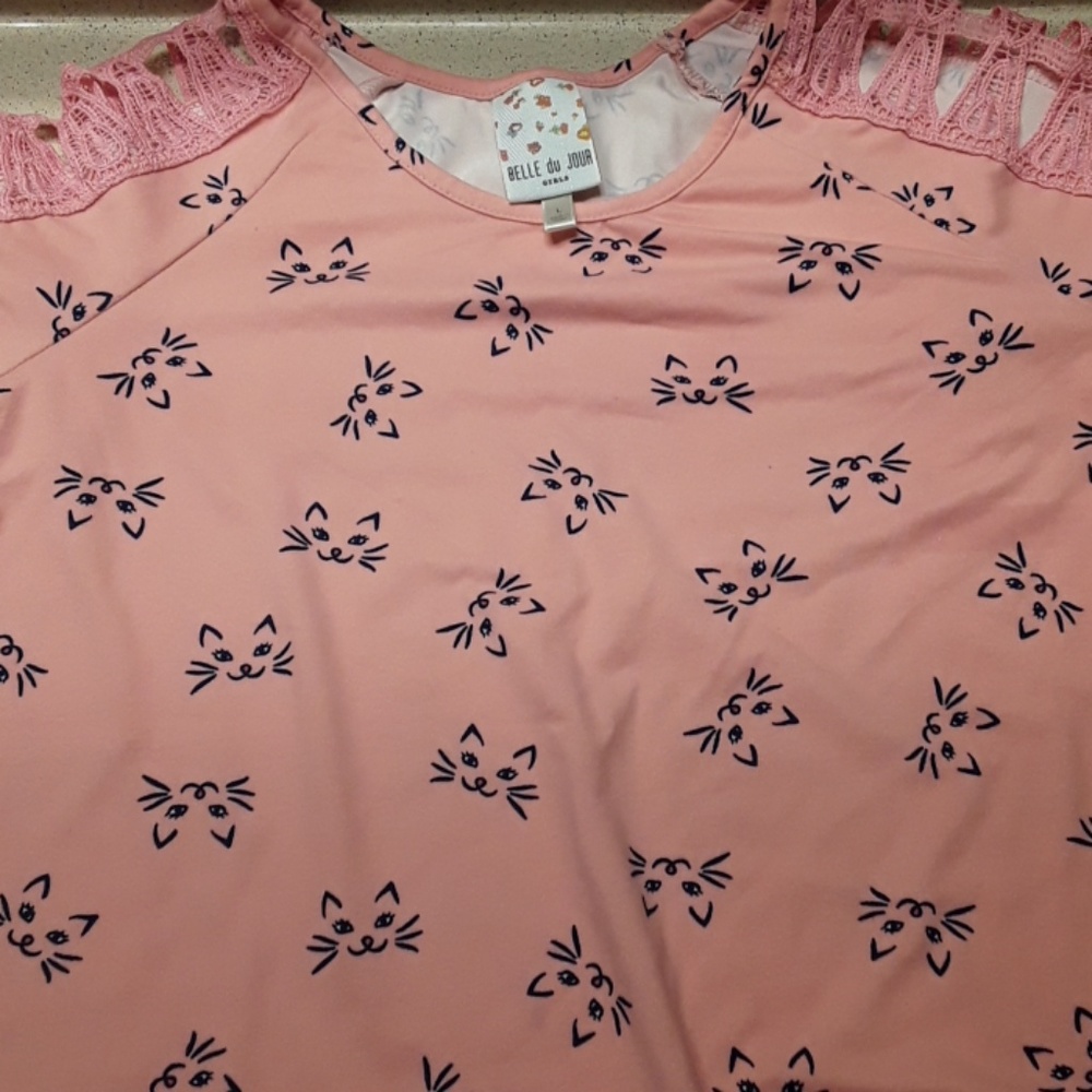 Pink kitten shirt